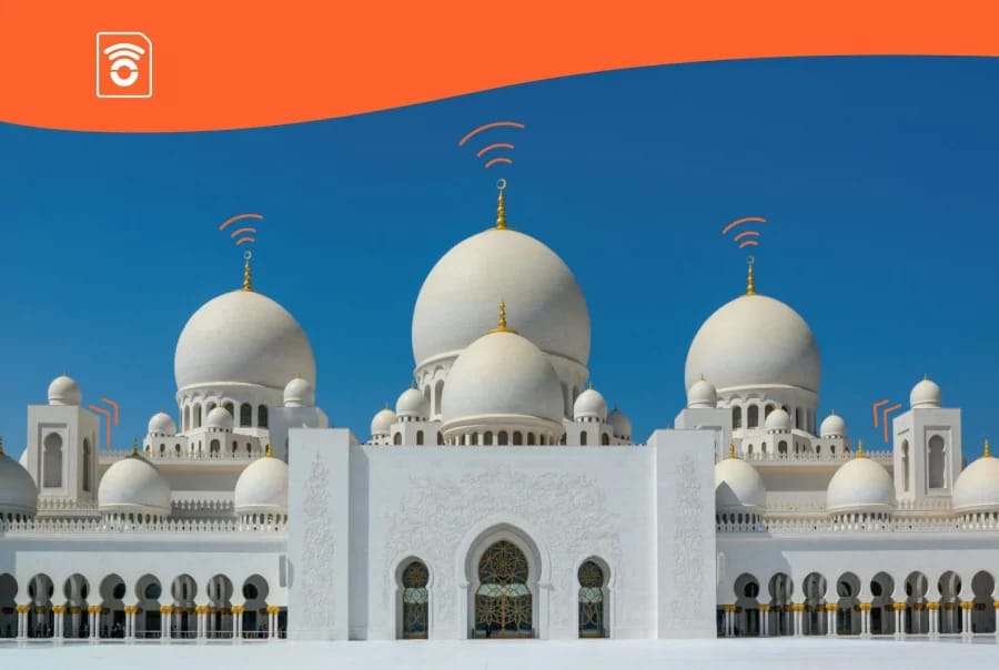 eSIM TurTrip para conectarse en Emiratos Árabes sin tarifas de roaming con datos ilimitados